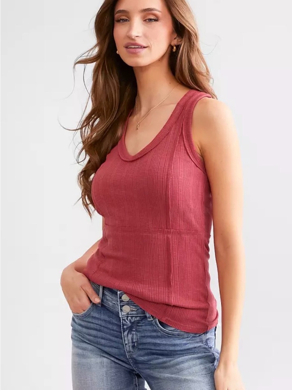 BKE NWT Woman’s Sm Rose Color Tank V-Neck Raw Edge Seams